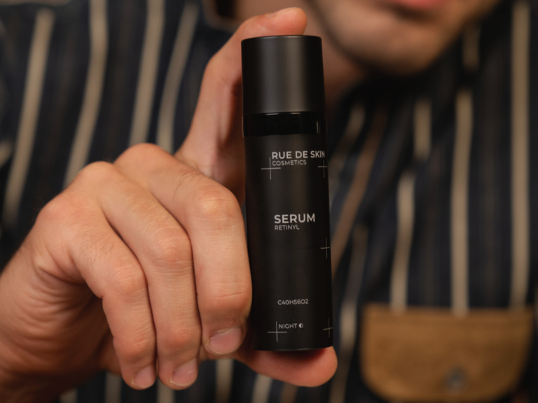 Na co pomaga serum z retinolem